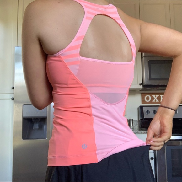 Lululemon - Picture 2 of 8